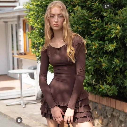 Damen Ballettkleid mit Rüschensaum und langen Ärmeln EB
