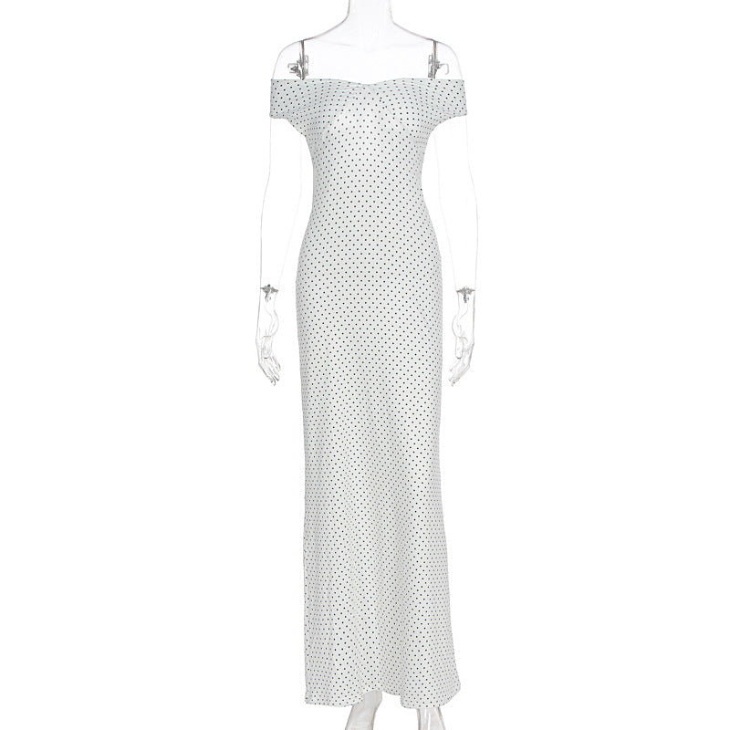 Damen Elegantes Maxikleid mit schulterfreiem Design und punktuellem Muster EB