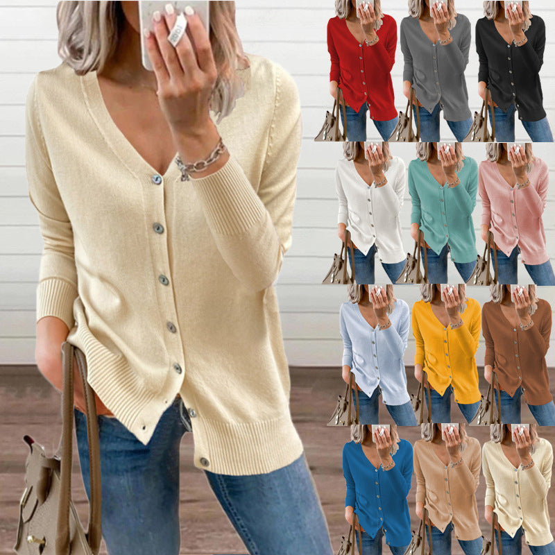 Damen Strickjacke mit Modernen Knopfdetails und Tiefem V-Ausschnitt EB