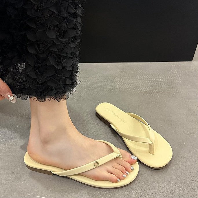 Damen Flip-Flops mit minimalistischer Riemenführung und bequemem Fußbett EB