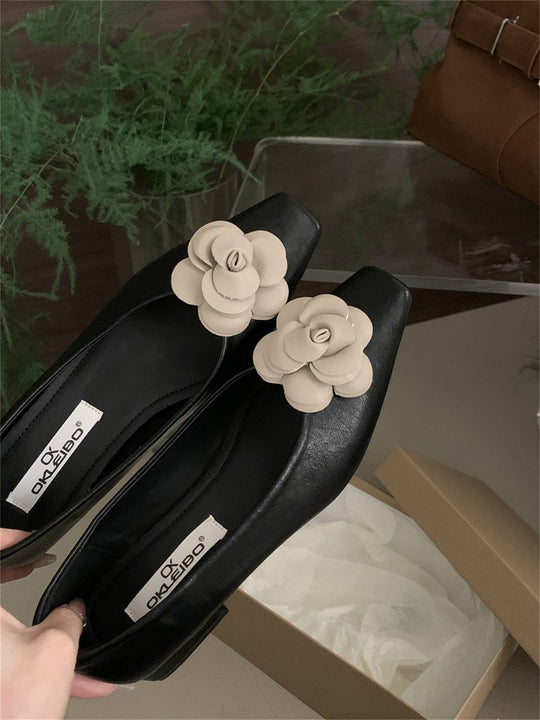 Damen Ballerina-Pumps mit dekorativem Blumendetail EB