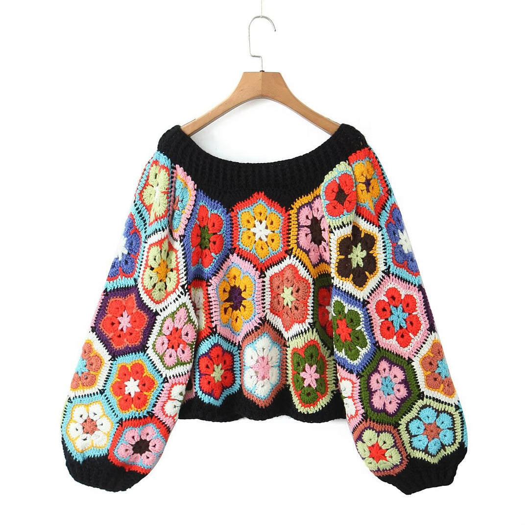 Damen lässiger, handgefertigter Pullover mit floralen Häkelmotiven EB