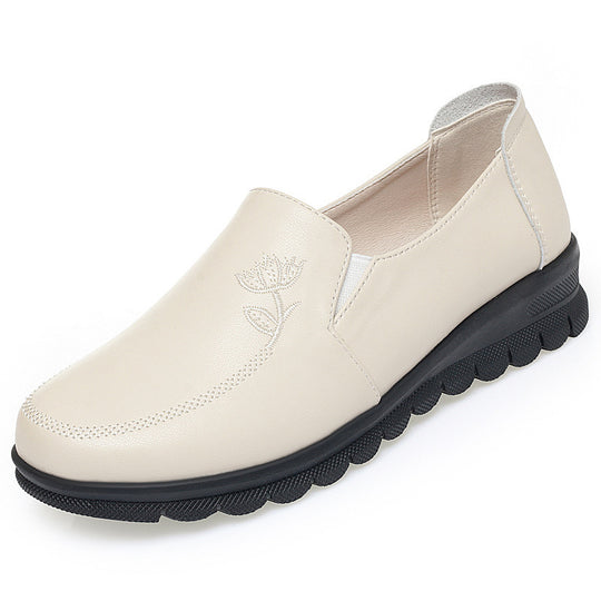 Damen Bequeme Slip-On Mokassins mit elegantem Blumenemblem EB