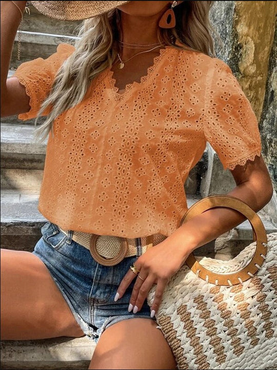 Damen Bluse mit Lochstickerei EB