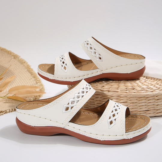Damen Komfortable und luftige Pantolette mit Blumenmuster EB