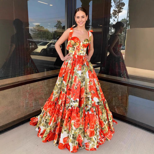 Damen Festliches Maxikleid mit floralen Rüschendetails und schwingendem Rock EB