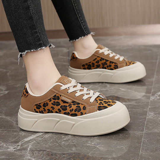 Damen Sneaker mit animalischem Muster und bequemer Sohle EB