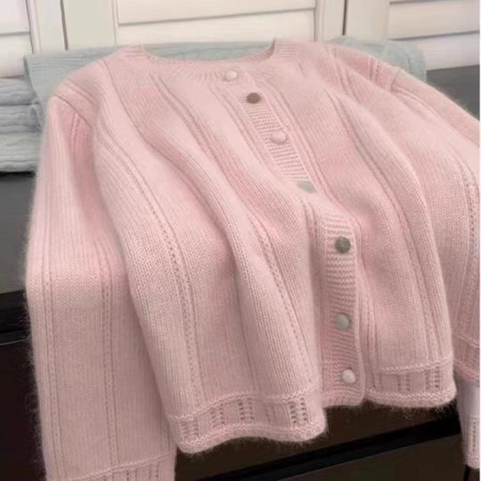 Damen Strickjacke mit dekorativem Rippdesign und Knopfverschluss EB