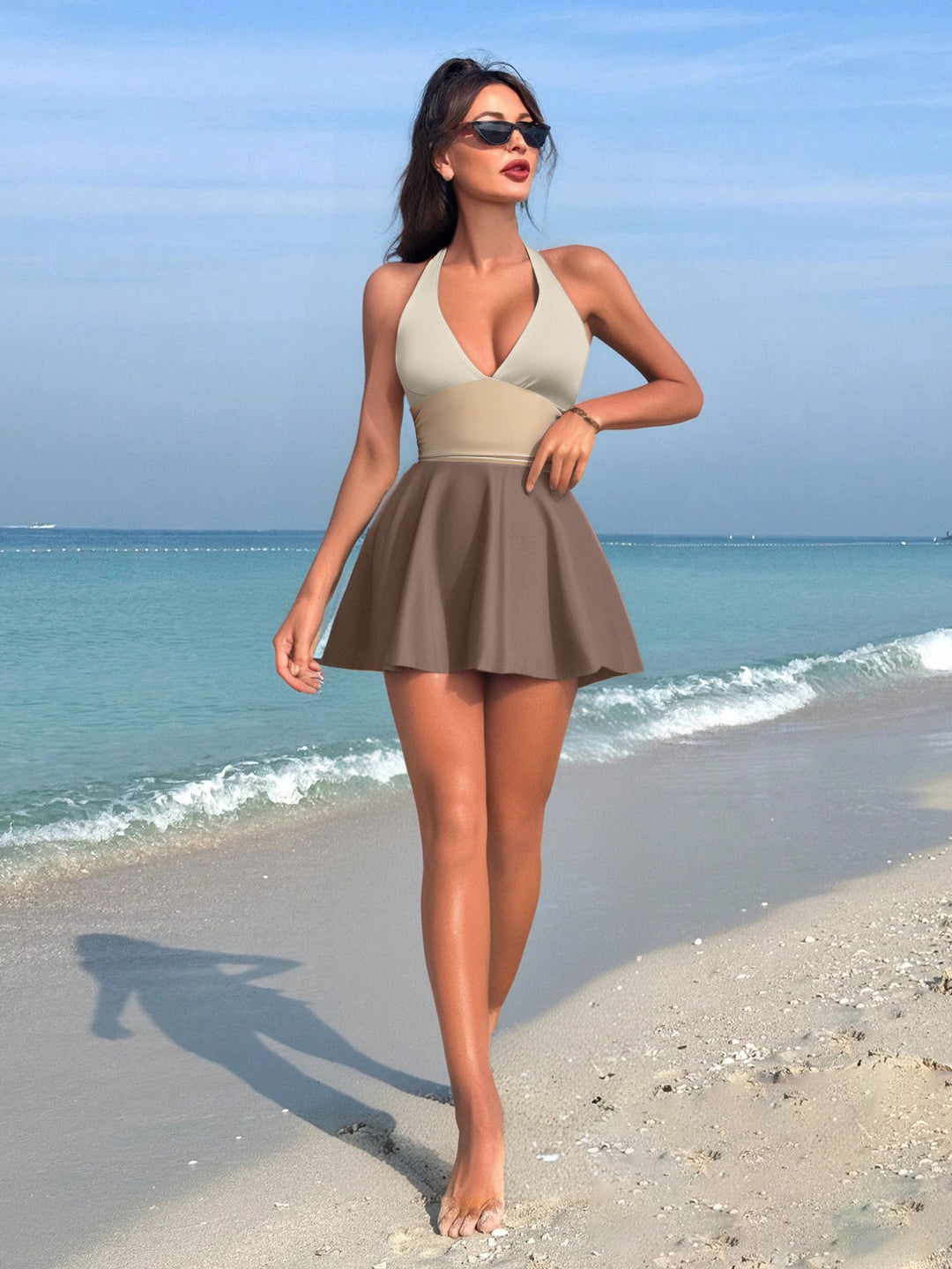 Damen Flatternder Strand-Badeanzug mit V-Ausschnitt und Wickelrock EB