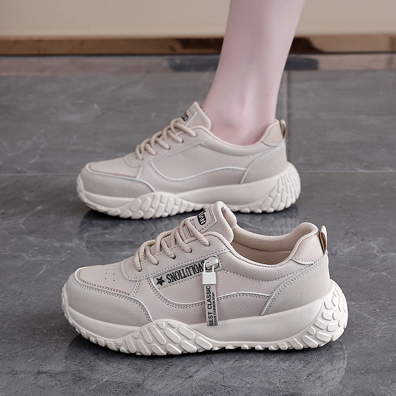 Damen Sportliche Sneakers mit robuster Profilsohle und atmungsaktiver Struktur EB