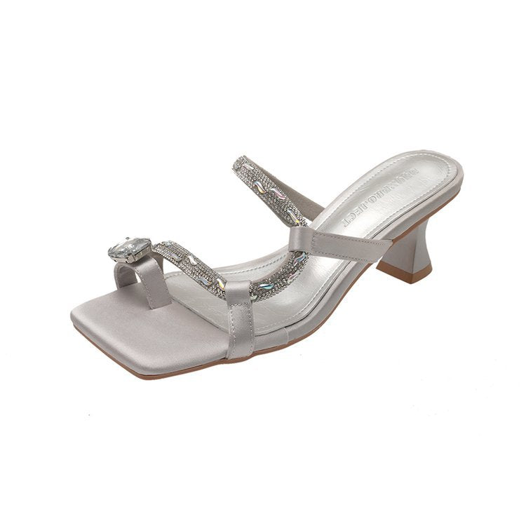 Damen elegante Riemchen-Sandalen mit funkelndem Akzent und komfortablem Absatz EB