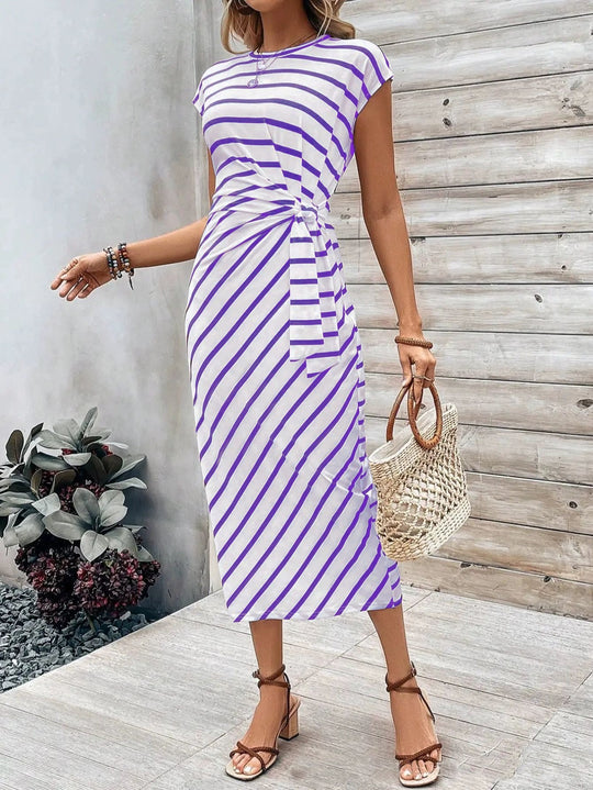 Damen Wickelkleid im modernen Streifenlook mit Taillenknoten EB