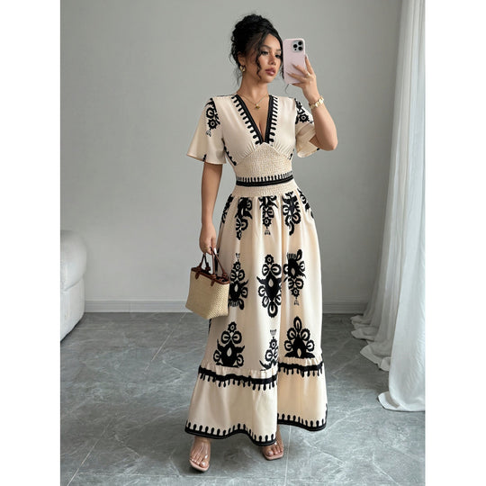 Damen Maxikleid mit einzigartiger Stickerei und Rüschen EB
