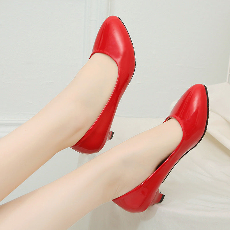 Damen elegante Pumps mit klassischem Design und komfortablem Blockabsatz EB