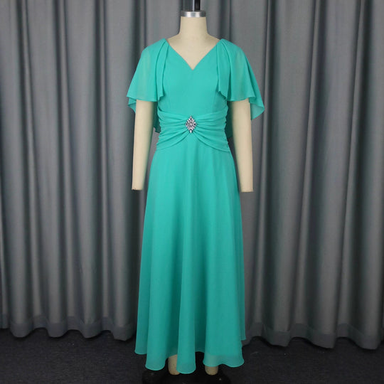 Damen elegantes Maxi-Kleid mit schickem Faltendesign und glamouröser Brosche EB
