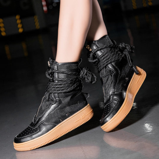 Damen High-Top Sneakers mit innovativem Schnürsystem und atmungsaktiver Netzstruktur EB