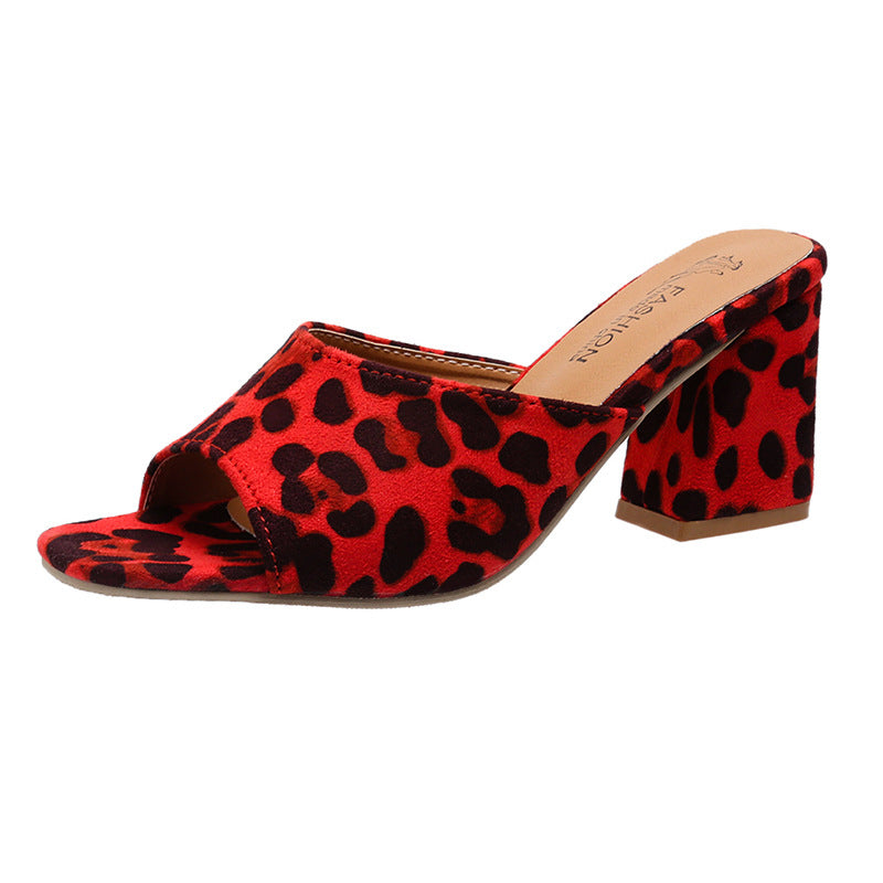 Damen offene Pantoletten mit Leopardenmuster und bequemem Blockabsatz EB
