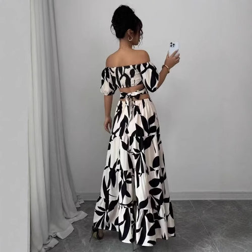 Damen Maxikleid mit floralem Cut-Out und Rüschendetails EB