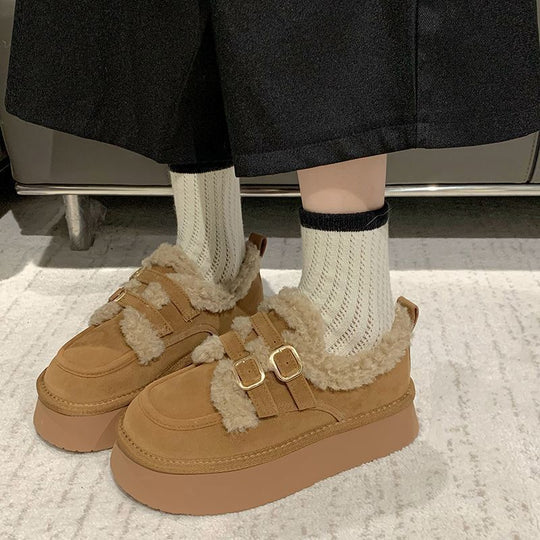 Damen Plüsch Sneaker mit breiten Riemen und dämpfender Sohle EB