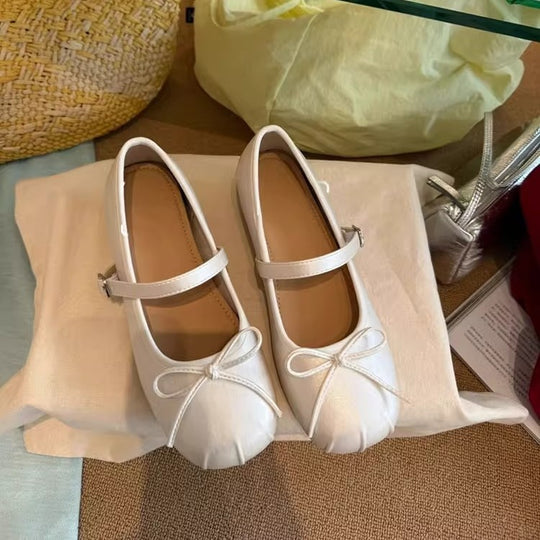 Damen Ballerina-Schuhe mit dekorativem Riemchen und komfortablem Fußbett EB