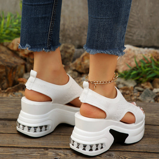 Damen Sportliche Sandalen mit atmungsaktivem Obermaterial und trendiger Plateausohle EB