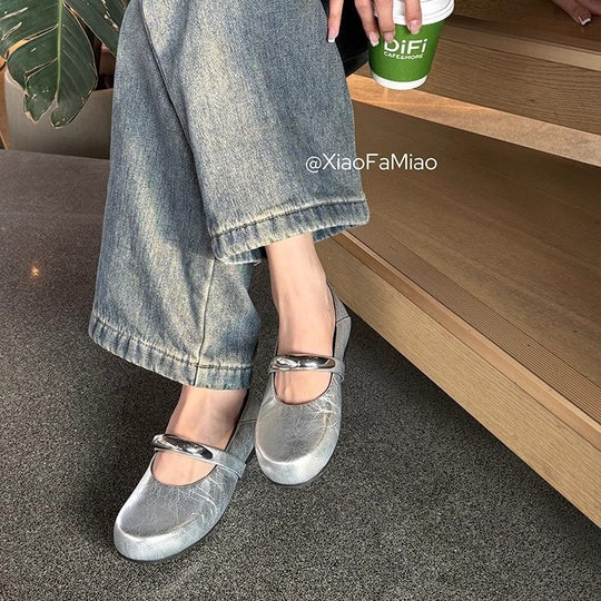 Damen Ballerina-Schuhe mit modischer Schnallenverzierung und pantentlicher Passform EB