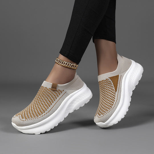 Damen Leichte und atmungsaktive Slip-On Sneakers mit elastischem Schaft EB