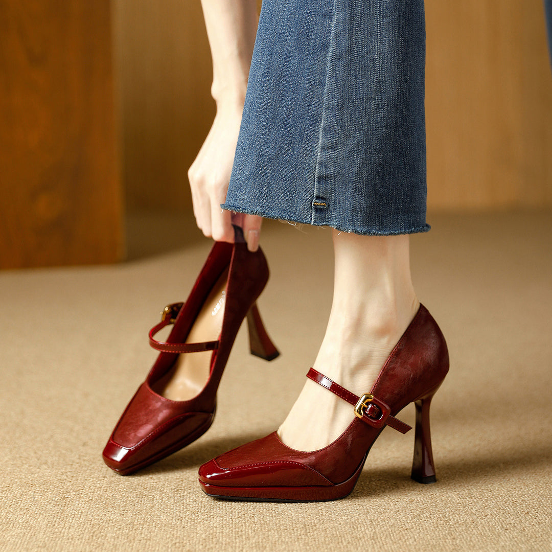 Damen elegante Mary Jane Pumps mit luxuriösem Glanz und modischem Riemendesign EB