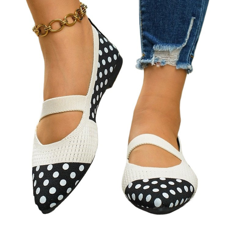 Damen Modische Ballerinas mit Punkten und elegantem Riemendesign EB