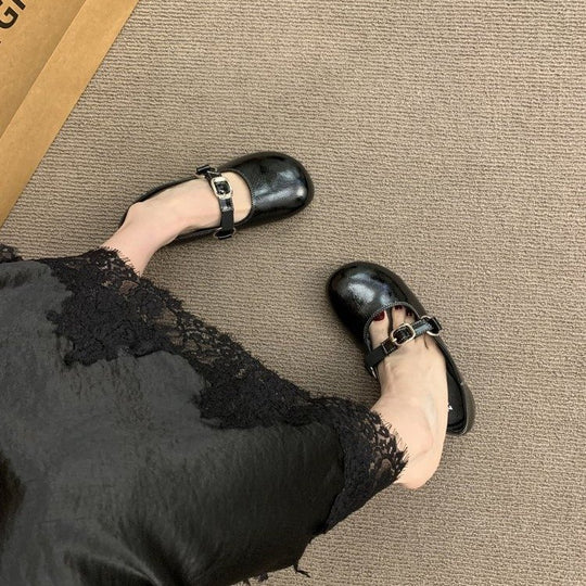 Damen elegante Ballerinas mit modischem Riemchen und komfortablem Fußbett EB