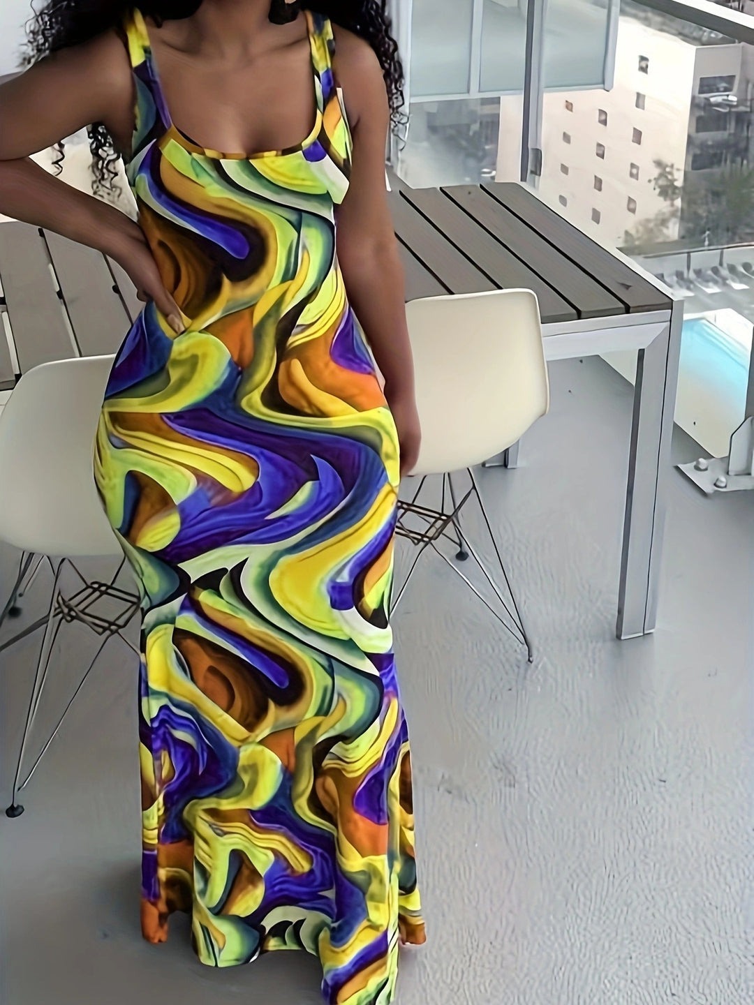 Damen Maxikleid mit exklusivem Farbverlauf und figurumspielendem Schnitt EB