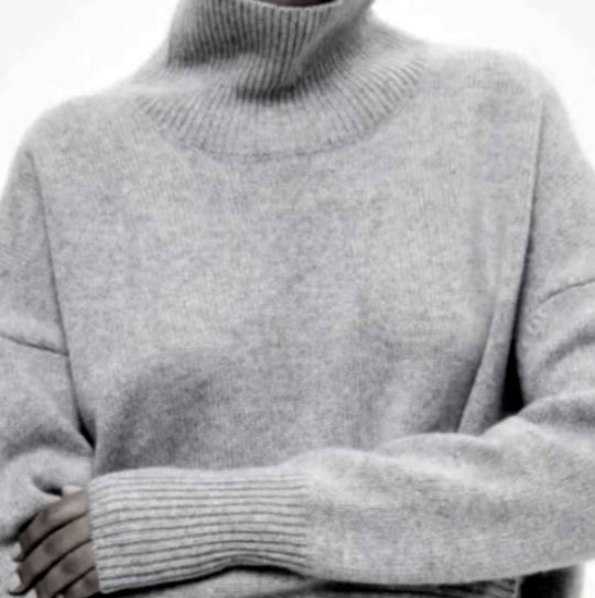 Damen Modischer Rollkragenpullover aus weichem Material EB