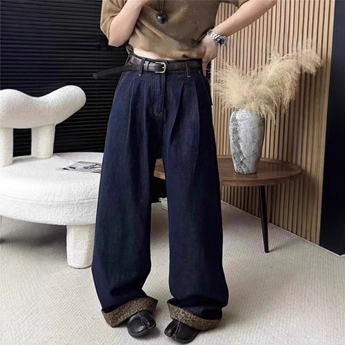 Damen weit geschnittene High-Waist Jeans mit eleganter Saumgestaltung EB