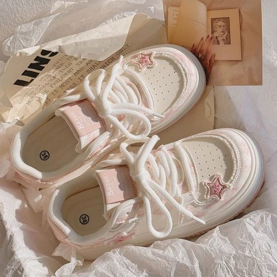 Damen Modische Sneakers mit Sternen-Applikationen EB