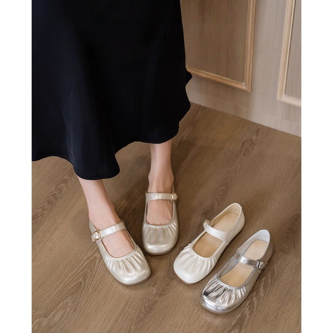 Damen Ballerina-Pumps mit modischem Riemchen und komfortablem Fußbett EB