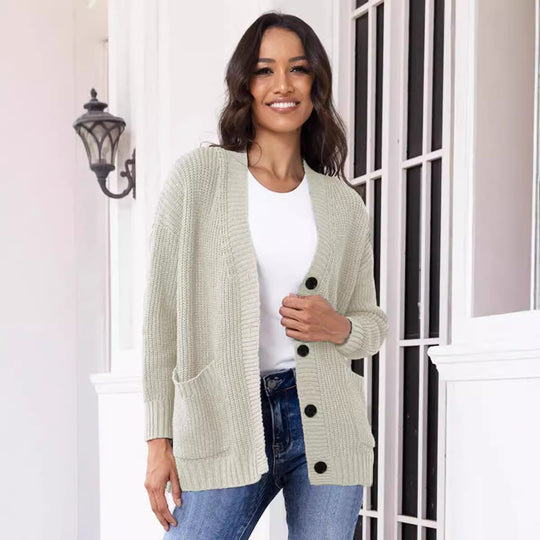 Damen Strickjacke mit großen Taschen und klassischem Knopfverschluss EB
