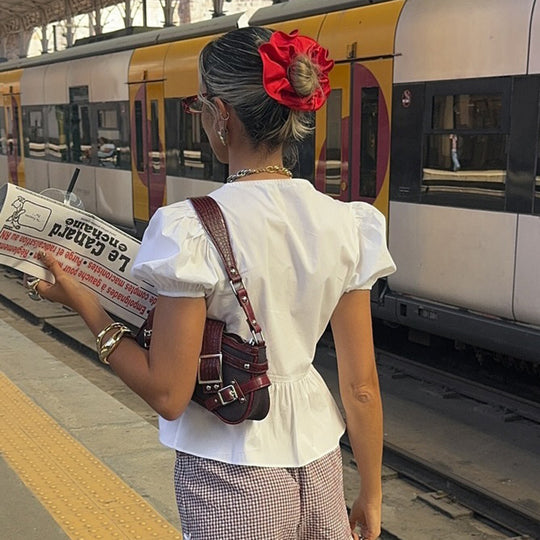 Damen Wickeloberteil mit Puffärmeln und femininem Peplum-Saum EB