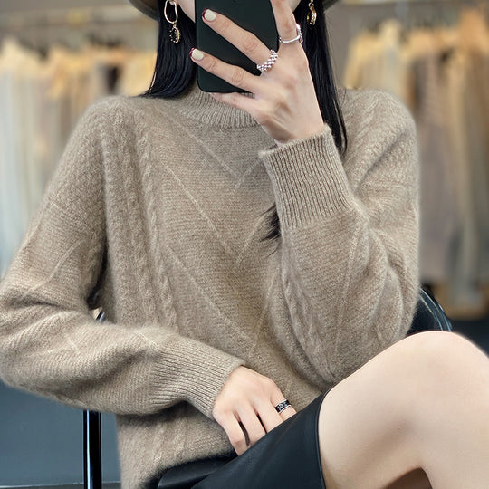 Damen Grobstrickpullover mit innovativem Zopfmuster und hohem Stehkragen EB