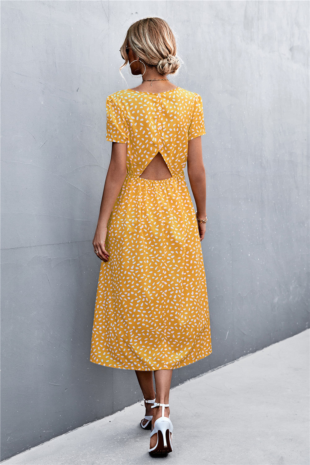 Damen Midikleid mit asymmetrischem Schnitt und dekorativem Gürtel EB