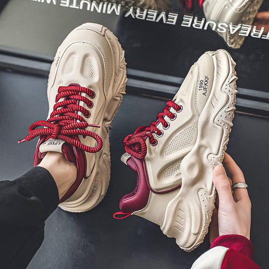 Damen klobige Plateausneaker mit perforiertem Obermaterial gepolstertem Knöchelkragen und griffiger Wellenlaufsohle EB