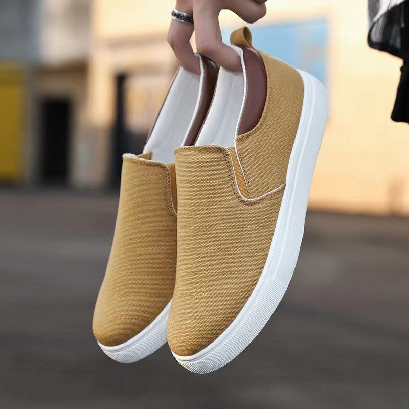 Damen Slip-On Sneakers mit flexiblem Obermaterial und rutschfester Sohle EB