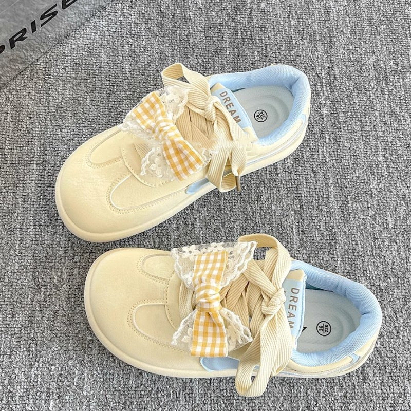 Damen Sportliche Sneaker mit verspieltem Schleifendetail EB