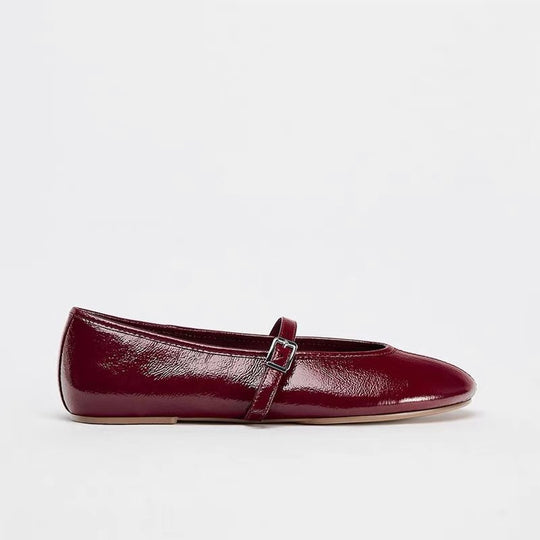 Damen Ballerinas mit elegantem Riemchenverschluss und glänzendem Obermaterial EB