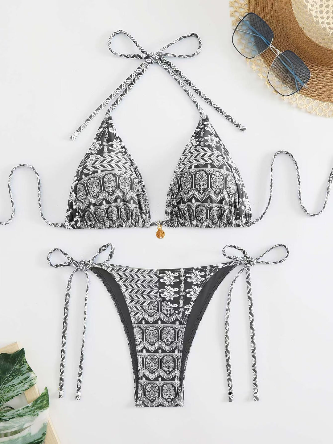 Damen Triangel-Bikini mit liebevollem Blumenmuster und verstellbaren Trägern EB