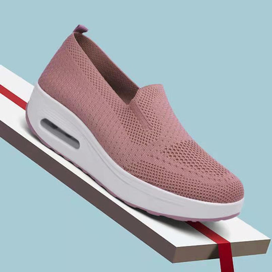 Damen Bequeme und luftige Slip-On Sneakers EB