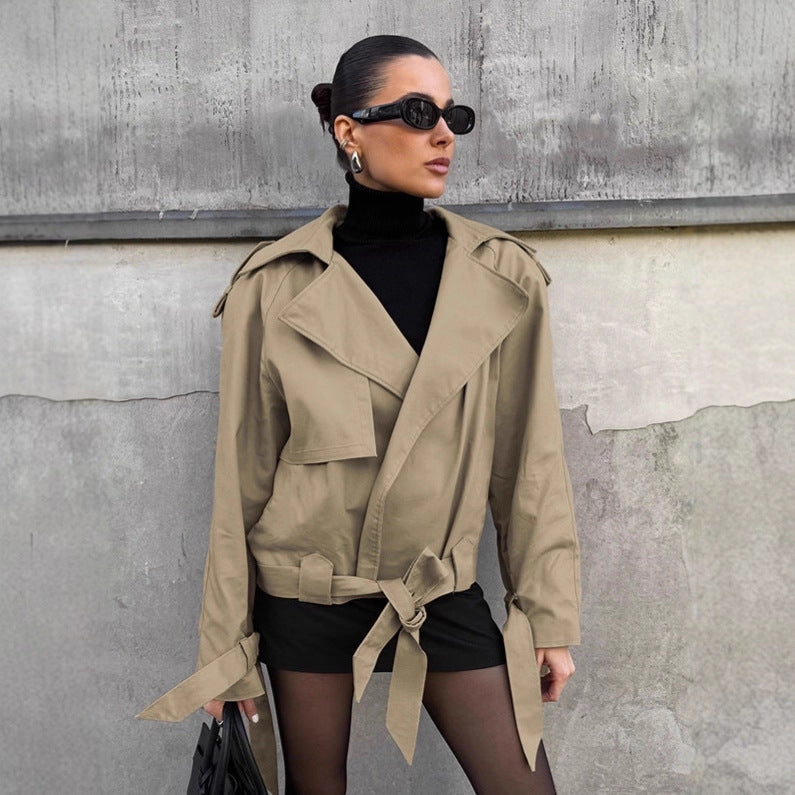 Damen lässige Utility-Jacke im Oversized-Schnitt mit taillierbarem Gürtel und praktischen Taschen EB