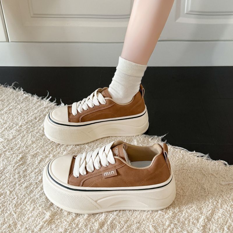 Damen Komfortable Plateau-Sneaker mit elastischen Schnürsenkeln EB