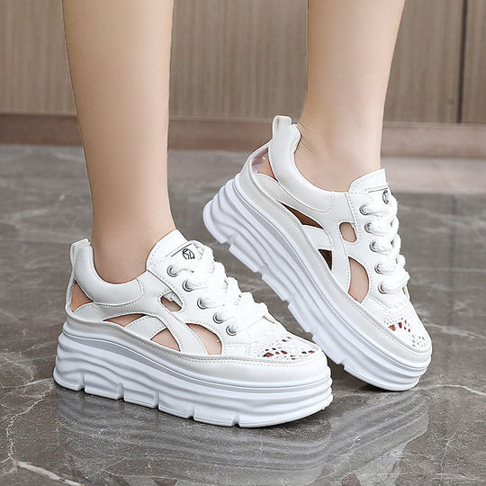 Damen Sneaker mit perforierter Mesh-Oberfläche und dämpfendem Sohlenprofil EB