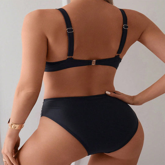 Damen Hochgeschnittenes Bikini-Set mit elegantem Designelement EB
