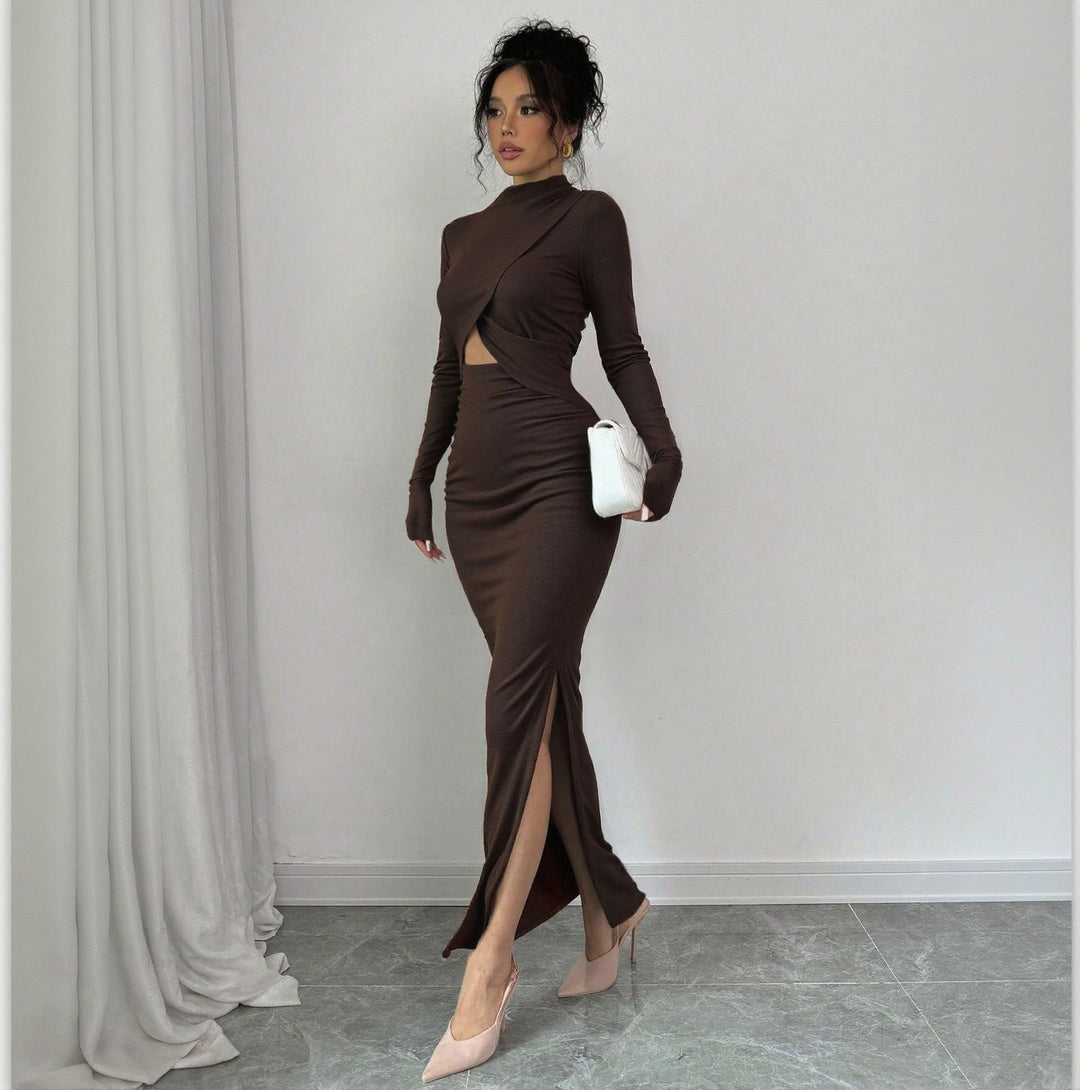 Damen geripptes Maxikleid mit gedrehtem Vorderteil Cut-Out taillierter Raffung und hohem Seitenschlitz Eichborn Berlin